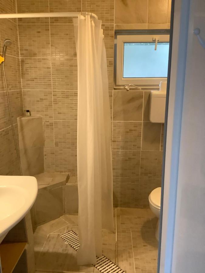 Pitypang Lak Apartment Szigetmonostor ภายนอก รูปภาพ